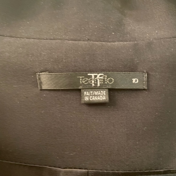 Teenflo Black Blazer - Picture 2 of 4